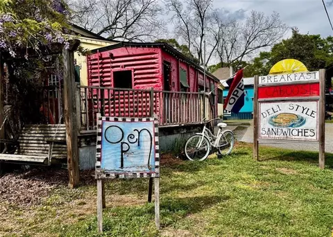 Exterior - 262 E Main St, Rutledge, GA 30663 photo 9 of 12
