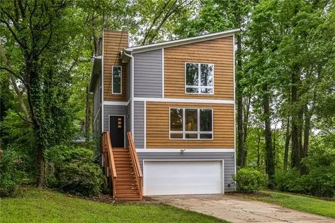 2465 Rockcliff Rd SE, Atlanta, GA 30316