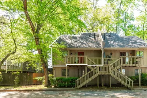 2109 Defoors Ferry Rd NW #D, Atlanta, GA 30318