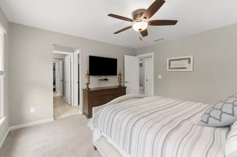 Bedroom - 65 Oakhurst Leaf Dr, Milton, GA 30004 photo 5 of 11