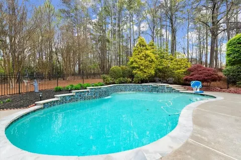 Exterior - 65 Oakhurst Leaf Dr, Milton, GA 30004 photo 19 of 27