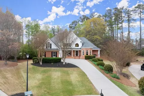 65 Oakhurst Leaf Dr, Milton, GA 30004