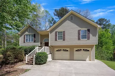501 Woodland Trce, Woodstock, GA 30189