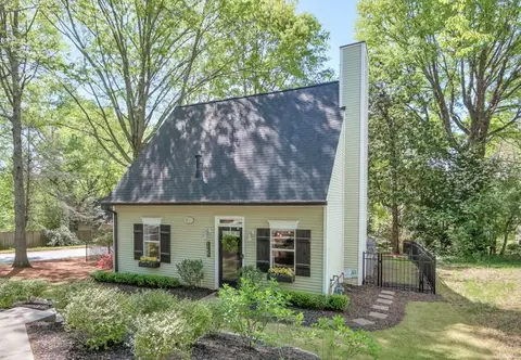 1153 Haven Brook Ln, Atlanta, GA 30319