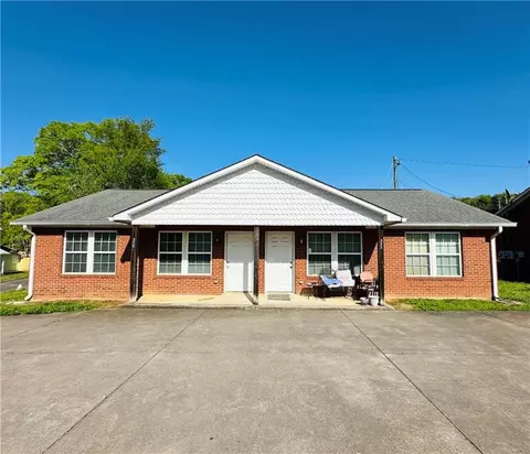 333 Garden Ave SE, Lindale, GA 30147
