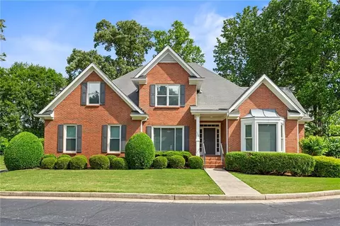 1740 Manhasset Pl, Atlanta, GA 30338