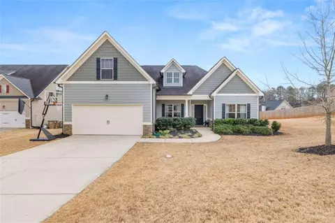 822 Myles Cir, Jefferson, GA 30549