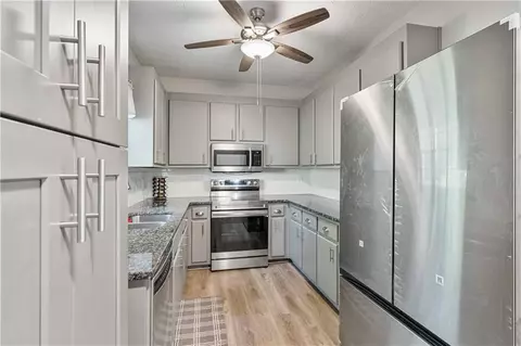 Kitchen - 3988 Centennial Trl, Duluth, GA 30096 photo 1 of 4