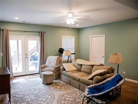 Living - 220 Jackson Ave, Braselton, GA 30517 photo 3 of 3