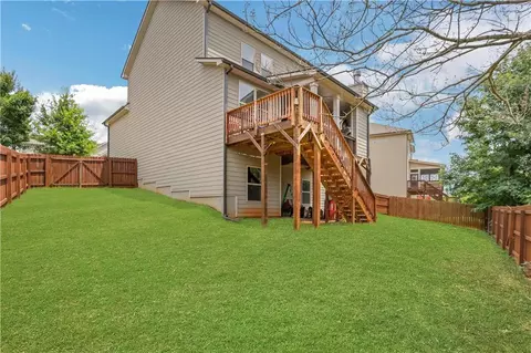 Exterior - 220 Jackson Ave, Braselton, GA 30517 photo 5 of 8