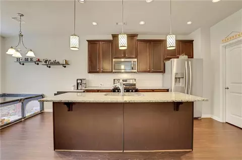 Kitchen - 220 Jackson Ave, Braselton, GA 30517 photo 3 of 4