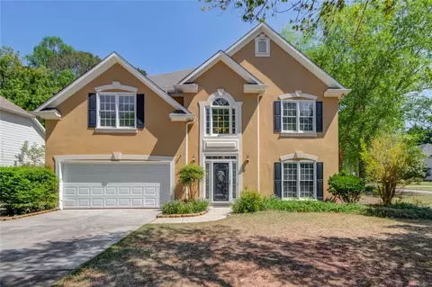 4766 Cedar Wood Dr SW, Lilburn, GA 30047