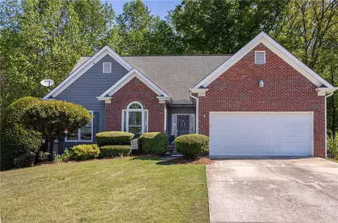1570 Hill Crossing Ct, Grayson, GA 30017