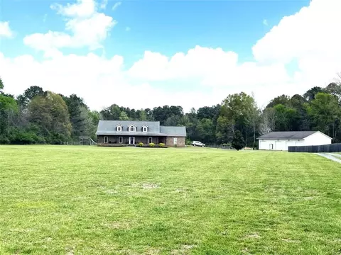 745 Pleasant Valley Rd, Silver Creek, GA 30173