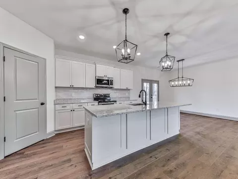 Kitchen - 397 Cutoff Rd, Jasper, GA 30143 photo 2 of 4