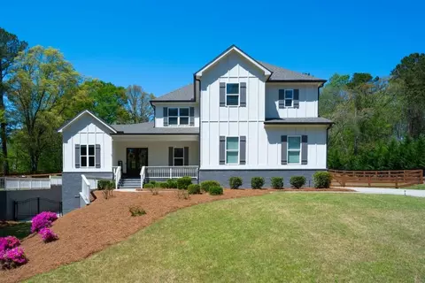 5138 Price Dr, Suwanee, GA 30024