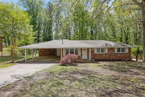 1093 Lanier Dr SW, Marietta, GA 30060