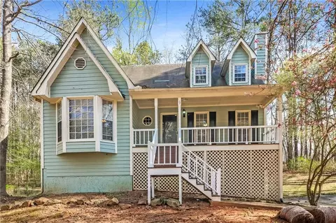 495 Stratford Dr, Douglasville, GA 30134