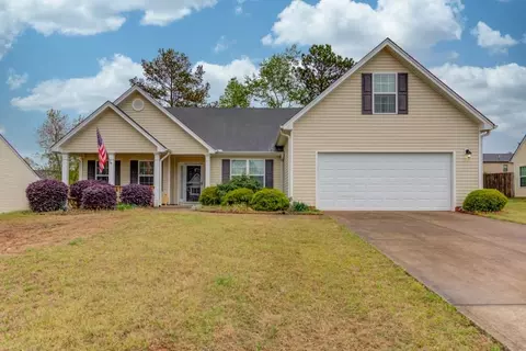 1800 Maxey Ln, Winder, GA 30680