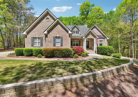 45 Harvey Ave, Covington, GA 30016