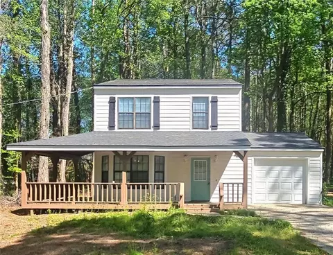 4460 Branchwood Ct, Loganville, GA 30052
