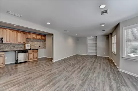 Living - 3237 Birkdale Ave, Duluth, GA 30097 photo 22 of 25