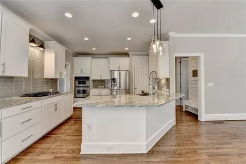Kitchen - 3237 Birkdale Ave, Duluth, GA 30097 photo 2 of 12