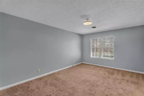 Bedroom - 2981 W Point Rd W, Lagrange, GA 30240 photo 4 of 6