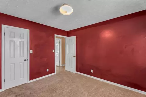 Bedroom - 2981 W Point Rd W, Lagrange, GA 30240 photo 6 of 6