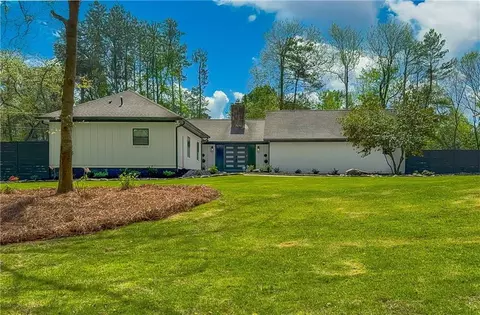 295 Hollyberry Dr, Roswell, GA 30076