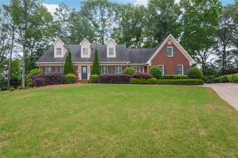 5208 Fox Hill Ct, Peachtree Corners, GA 30092