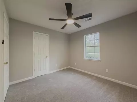 Bedroom - 175 Stoneview Cir, Covington, GA 30016 photo 2 of 5