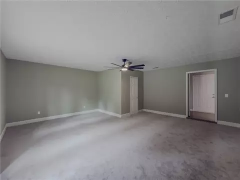 Living - 175 Stoneview Cir, Covington, GA 30016 photo 3 of 3