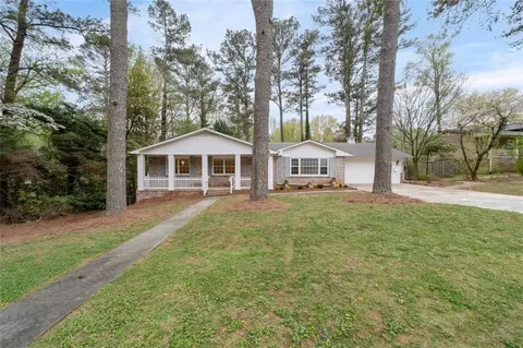 2000 Hill Rd, Marietta, GA 30062