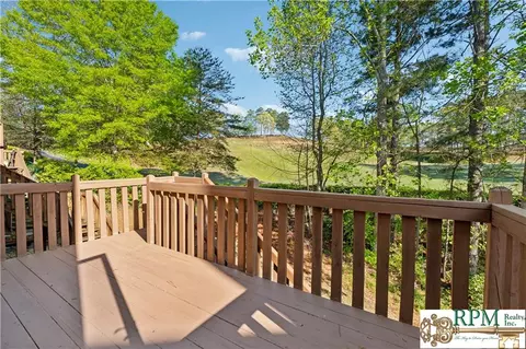 420 Eagle Tiff Dr, Sugar Hill, GA 30518