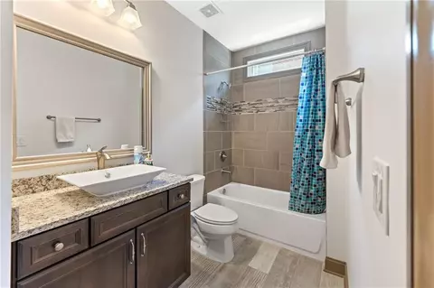 Bath - 4241 Woodward Walk Ln, Suwanee, GA 30024 photo 1 of 4