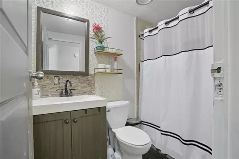 153 Helen Rd, Covington, GA 30016 photo 12