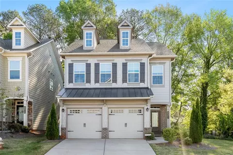 3377 Park Pointe Cir, Scottdale, GA 30079