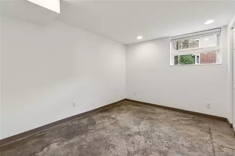 Bedroom - 3826 Ensign Dr, Chamblee, GA 30341 photo 11 of 13