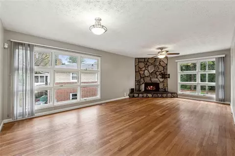 Living - 3826 Ensign Dr, Chamblee, GA 30341 photo 5 of 7