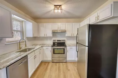 Kitchen - 61 Andrew Rd, Covington, GA 30016 photo 1 of 3