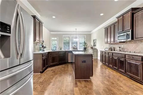 609 Eskimo Cts, Hampton, GA 30228 photo 9