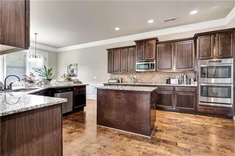 609 Eskimo Cts, Hampton, GA 30228 photo 8