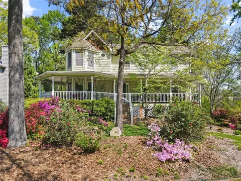 5539 Hurstcliffe Dr NW, Kennesaw, GA 30152