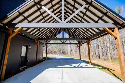 299 Beaver Pond Rd, Carrollton, GA 30117