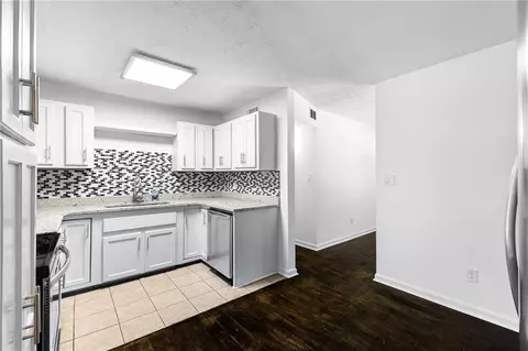 12042 Brown Bridge Rd, Covington, GA 30016 photo 9
