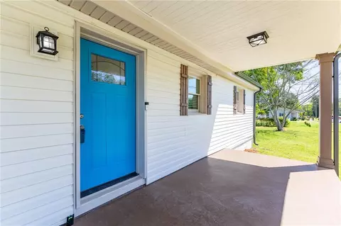 12042 Brown Bridge Rd, Covington, GA 30016 photo 4