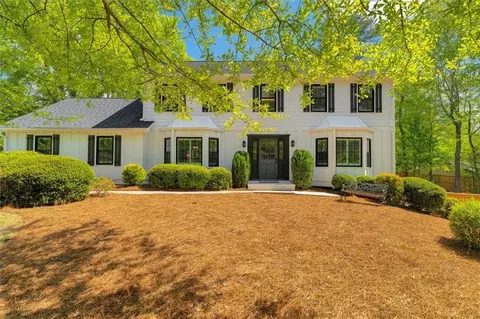 3040 Greenfield Dr, Marietta, GA 30068