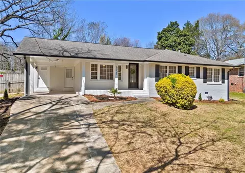 6501 Menlo Way, Rex, GA 30273