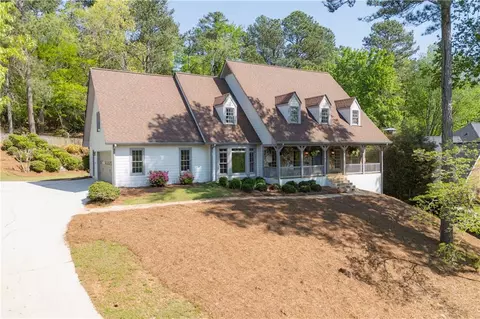 7700 Dunvegan Close, Atlanta, GA 30350